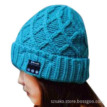 Fashionable Music Knitted Hat, Built-in Headphones, Bluetooth, for iPhone
